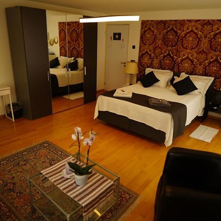 Esther'S Homestay - Big Room 26M2 Chez L'Habitant Horgen Exterior photo
