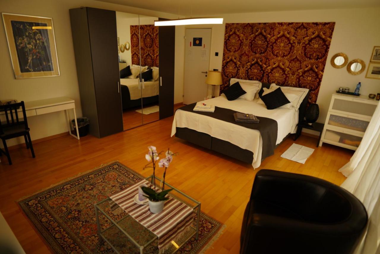 Esther'S Homestay - Big Room 26M2 Chez L'Habitant Horgen Exterior photo